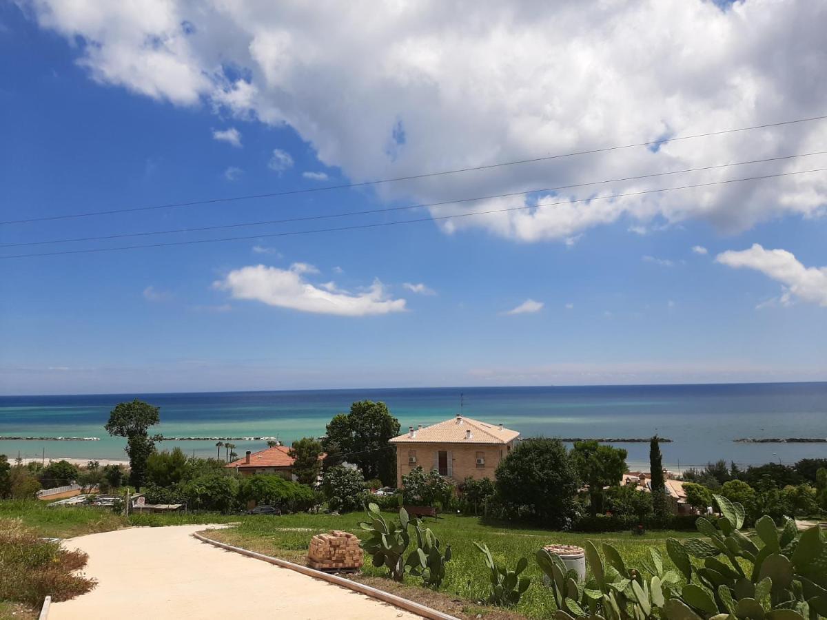 Bio Agriturismo Mare In Campagna Campofilone 외부 사진